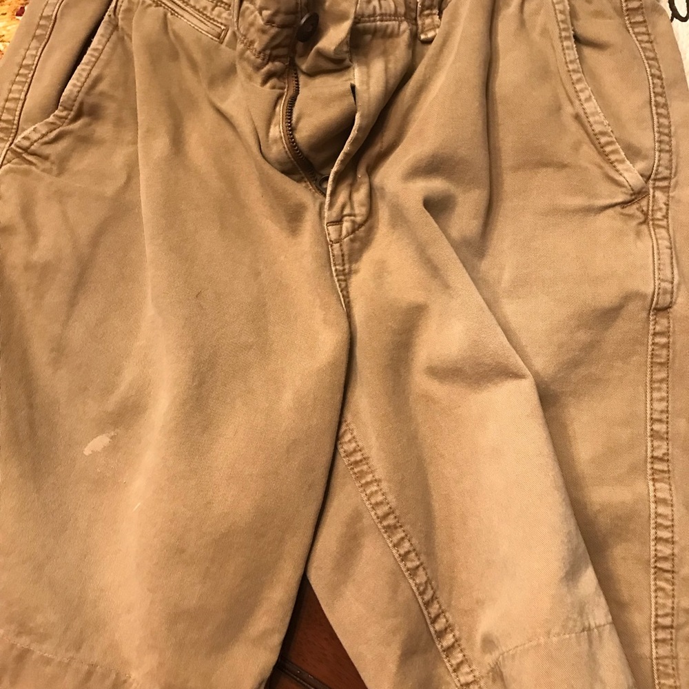 Men’s American Eagle Beige Long Shorts 32 W